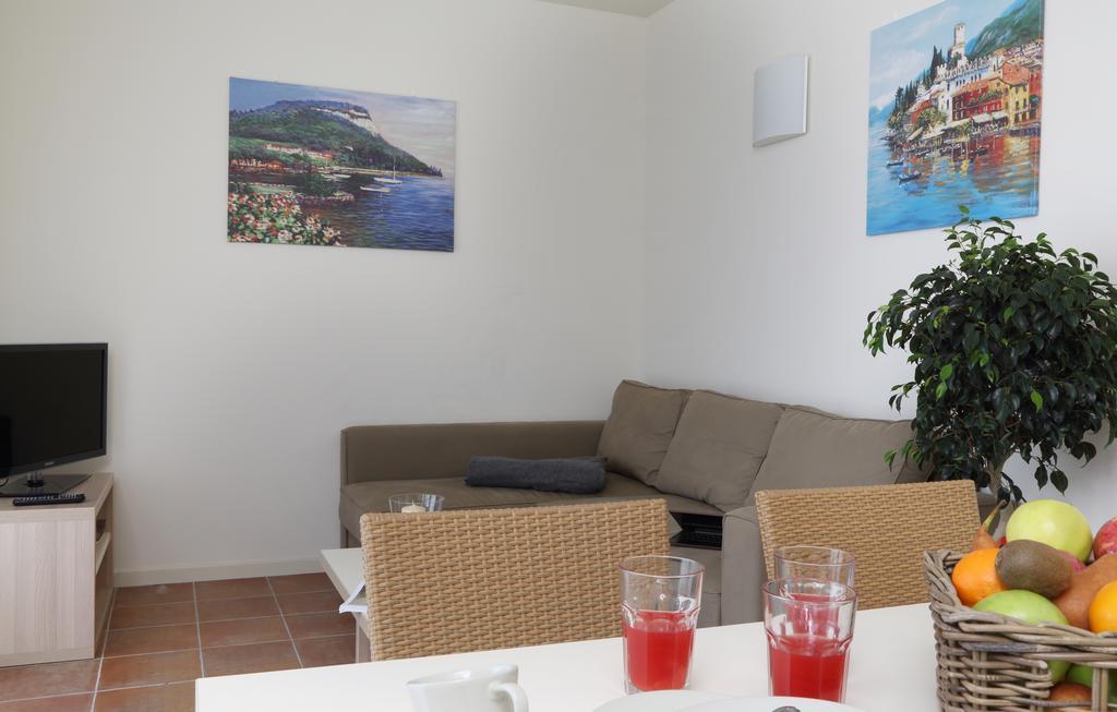 Appartamenti Corte Leonardo Garda  Esterno foto